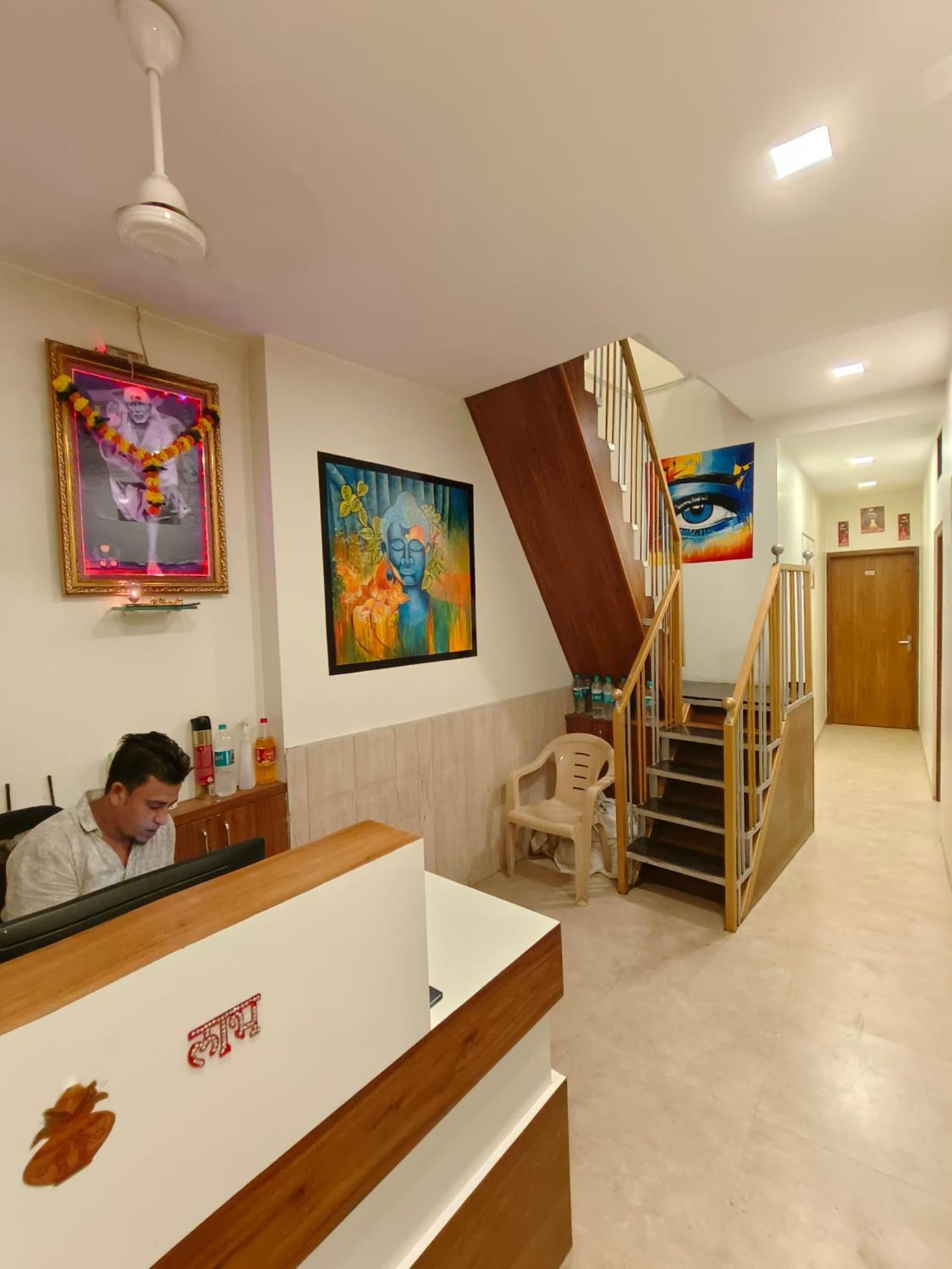 Hotel Beach Crown Juhu Mumbai Exteriör bild